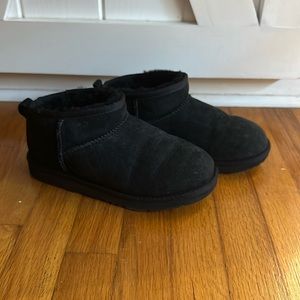 Ugg ultra minis